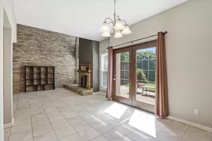 828 Pebble Beach Dr, Garland, TX 75043 - Photo 13