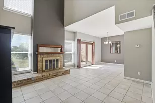 828 Pebble Beach Dr, Garland, TX 75043 - Photo 7