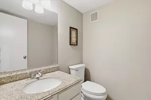 828 Pebble Beach Dr, Garland, TX 75043 - Photo 19