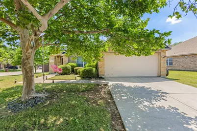 9101 Norwich Drive, McKinney, TX 75071 - Photo 5