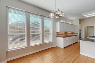 7520 Sweetgum Dr, Irving, TX 75063 - Photo 13