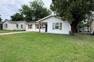 520 King St, Burleson, TX 76028 - Photo 7