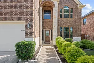 311 Blythe Bridge Dr, Roanoke, TX 76262 - Photo 3