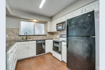 3601 Willow Ridge Drive, Arlington, TX 76017 - Photo 5