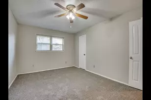 3601 Willow Ridge Dr, Arlington, TX 76017 - Photo 9