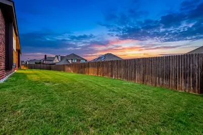 2413 Turning Leaf Lane, Midlothian, TX 76065 - Photo 3