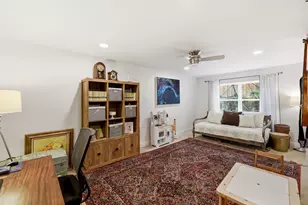 10118 Medlock Dr, Dallas, TX 75218 - Photo 21