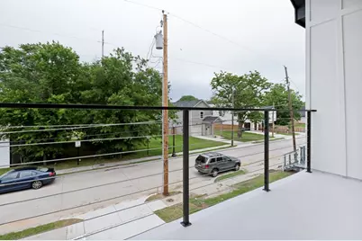 423 N Moore Street, Dallas, TX 75203 - Photo 11