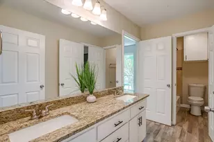 600 Eastcliff Dr, Euless, TX 76040 - Photo 29