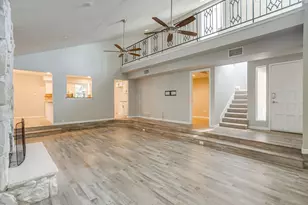 600 Eastcliff Dr, Euless, TX 76040 - Photo 7