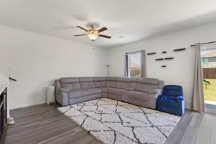 1508 Ancer Wy, Fort Worth, TX 76052 - Photo 7