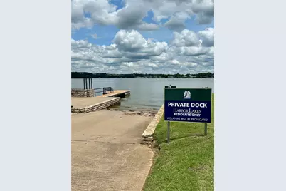 2318 Vienna Drive, Granbury, TX 76048 - Photo 39