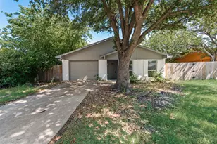 2103 Highbury Rd, Carrollton, TX 75007 - Photo 19