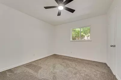 2103 Highbury Road, Carrollton, TX 75007 - Photo 9