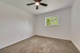 2103 Highbury Rd, Carrollton, TX 75007 - Photo 11