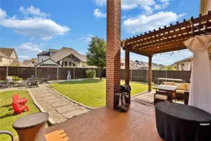 925 Nathanael Greene Ct, Aubrey, TX 76227 - Photo 33