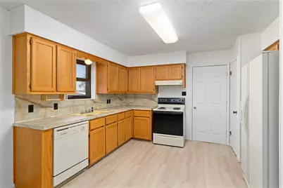 4316 Mimosa Drive, Brownwood, TX 76801 - Photo 9
