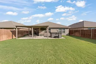 806 Peighton Ct, Cleburne, TX 76033 - Photo 27