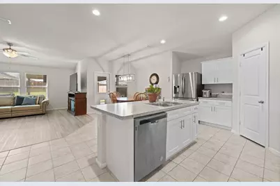 806 Peighton Court, Cleburne, TX 76033 - Photo 13