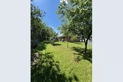 155 Chateau Drive, Fort Worth, TX 76134 - Photo 9