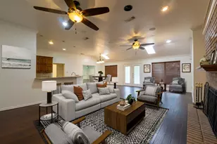 1700 Wimbleton Dr, Bedford, TX 76021 - Photo 9