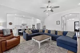 713 Toby Trl, Mansfield, TX 76063 - Photo 9