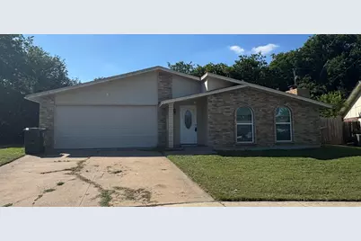 3401 Shea Court, Arlington, TX 76014 - Photo 1