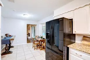 6028 Ridgecrest Dr, Watauga, TX 76148 - Photo 13