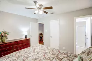 6028 Ridgecrest Dr, Watauga, TX 76148 - Photo 19