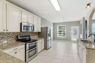 3041 Lakefield Dr, Little Elm, TX 75068 - Photo 9