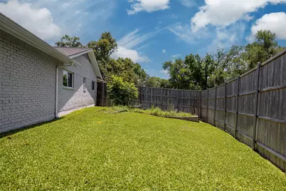 7705 Lemmonwood Drive, Dallas, TX 75231 - Photo 29