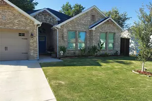 2655 Kathleen Ave, Dallas, TX 75216 - Photo 1