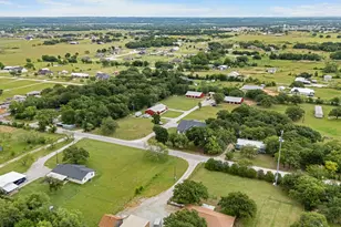 137 Co Rd 3351, Paradise, TX 76073 - Photo 35