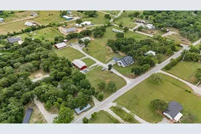 137 County Road 3351, Paradise, TX 76073 - Photo 37