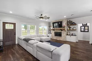 137 Co Rd 3351, Paradise, TX 76073 - Photo 7