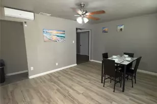 1312 Raines St, Arlington, TX 76010 - Photo 5