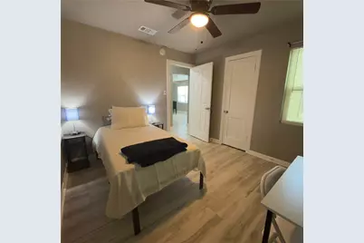 1312 Raines Street, Arlington, TX 76010 - Photo 11
