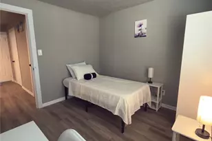 1312 Raines St, Arlington, TX 76010 - Photo 23