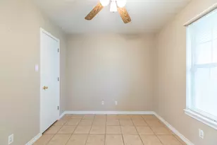 138 Nolan, Tye, TX 79563 - Photo 11