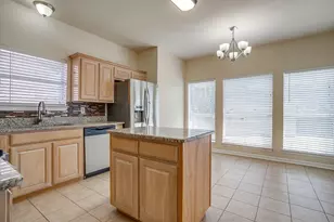 5711 Homestead Rd, Arlington, TX 76017 - Photo 15