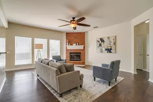 5711 Homestead Rd, Arlington, TX 76017 - Photo 9