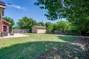 5711 Homestead Rd, Arlington, TX 76017 - Photo 33
