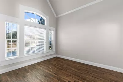 5517 Greenview Court, North Richland Hills, TX 76148 - Photo 3