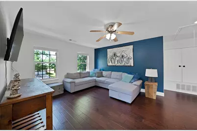 2827 Grandview Drive, Grand Prairie, TX 75052 - Photo 31