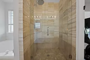 2827 Grandview Dr, Grand Prairie, TX 75052 - Photo 25