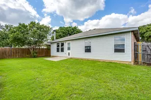 3855 Hunters Point Way, Fort Worth, TX 76123 - Photo 25