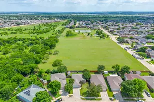 3855 Hunters Point Way, Fort Worth, TX 76123 - Photo 35
