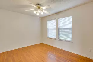 3855 Hunters Point Way, Fort Worth, TX 76123 - Photo 3
