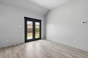 4216 Bridgestone Dr, Fort Worth, TX 76123 - Photo 7