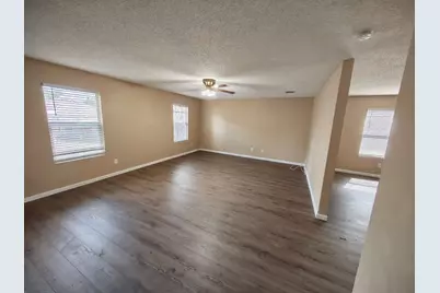 6908 Meadow Way Lane, Fort Worth, TX 76179 - Photo 3